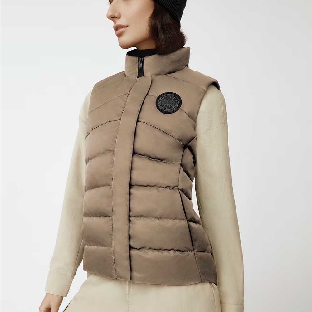 Canada Goose Women's Beige Puffer Vest